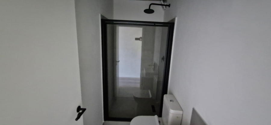 1 Bedroom Property for Sale in Table View Western Cape
